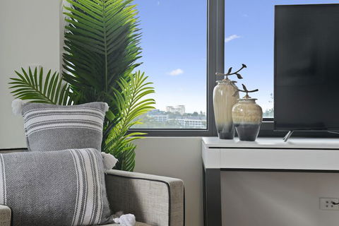 New Contemporary Apartment Near Macquarie Centre - Accommodation ACT 5