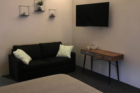 Scandi Stayz Retreat 2 - Accommodation ACT 2