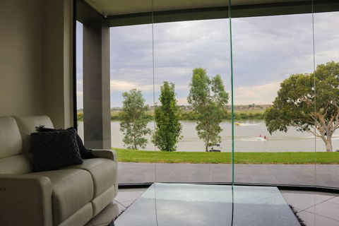 River Devine Murray Bridge - Accommodation ACT 4