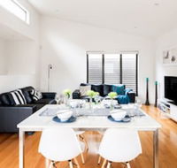 Centrepoint Units Ivanhoe - Accommodation ACT