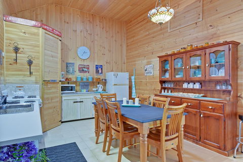 Stony Rise Cottage B&B - Accommodation ACT 5