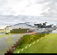 Wellington Lake Retreat - Accommodation ACT