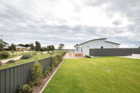 Wellington Lake Retreat - Accommodation ACT 0