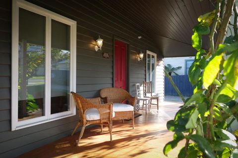 Pomegranate Guest House - Accommodation ACT 4