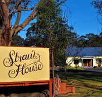 Straw House Farm B  B - Accommodation ACT