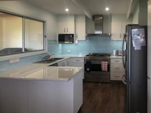 Longbeach House - Accommodation ACT 5
