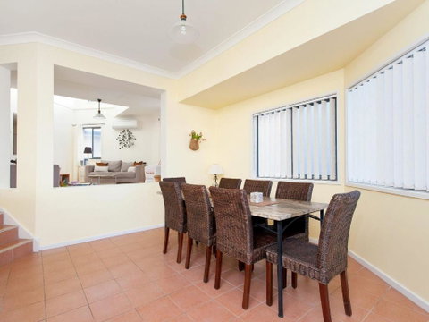Portovenere Fishermans Bay - Accommodation ACT 1