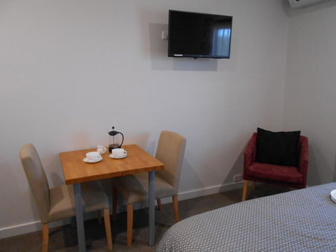 Lakeview - Accommodation ACT 1