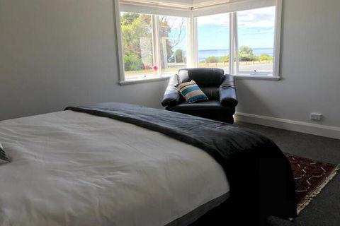 Seaside Retreat - Accommodation ACT 2