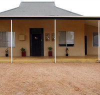 Artmecca Holiday House