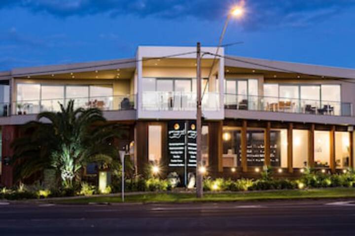  Accommodation ACT