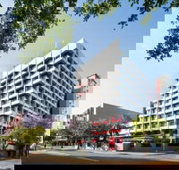 H on Smith Hotel - Accommodation ACT