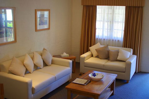 Retreat At Wisemans - Accommodation ACT 6