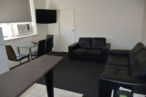 Apartments On Flemington - Accommodation ACT 2