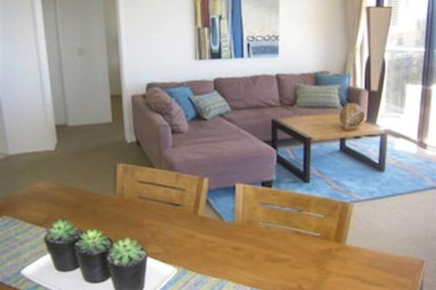 Meridian Caloundra - Accommodation ACT 7