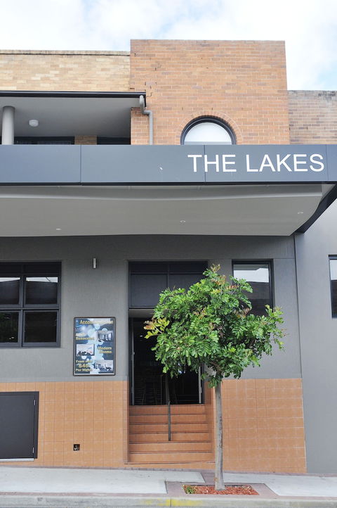 The Lakes Hotel - Accommodation ACT 0