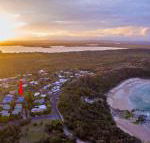 Angourie Blue 7 stroll to surfing beaches. - Accommodation ACT