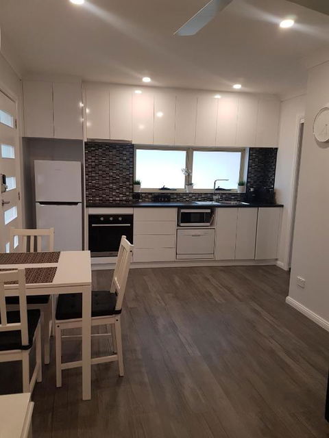 Edwin Place Apartment - Accommodation ACT 5