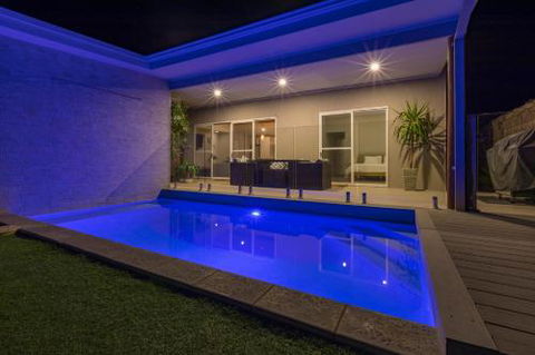 Sols Place Boutique Pool Villas - Accommodation ACT 3