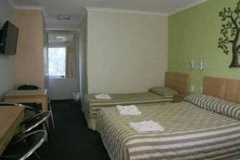 Queensgate Motel - Accommodation ACT 1