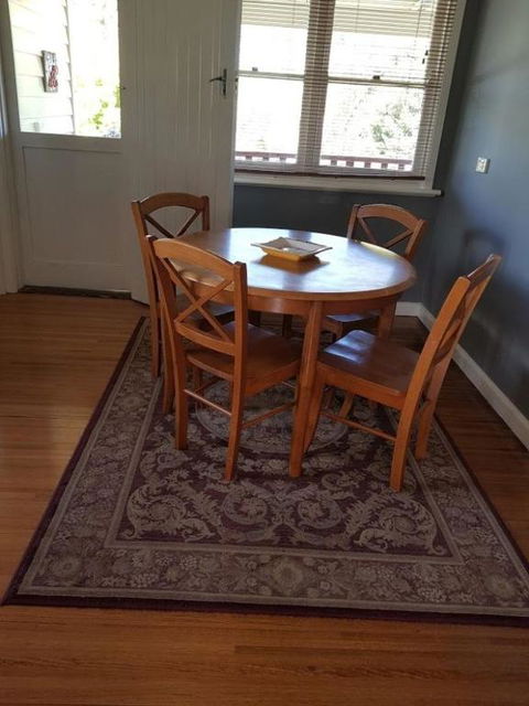 Cottage On Main - Accommodation ACT 6