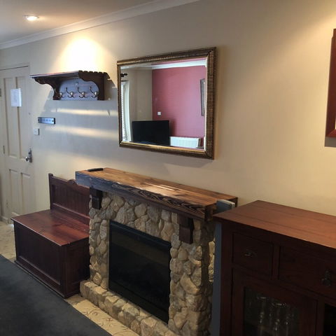 Whistler 3 - Accommodation ACT 0