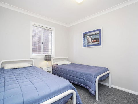 Beachcomer Unit 1 The Entrance NSW - Accommodation ACT 1