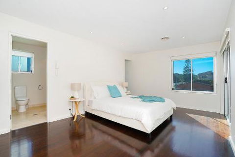 Perfect Beach Front Duplex The Entrance North - Accommodation ACT 3