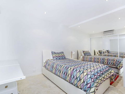 Perfect Beach Front Duplex The Entrance North - Accommodation ACT 1