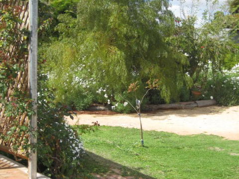 Amalie Cottage Waikerie Unit 1 - Accommodation ACT 3