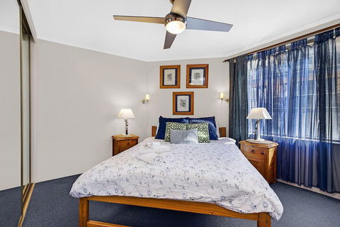Sundowner Apartment 2 - Accommodation ACT 2