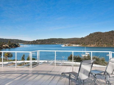 Bella Mare 2 Bedroom Ocean View Terrace Apt - Accommodation ACT 5