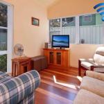 Salt Water At Fingal Bay - Accommodation ACT 0
