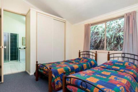 Amaroo House - Accommodation ACT 4