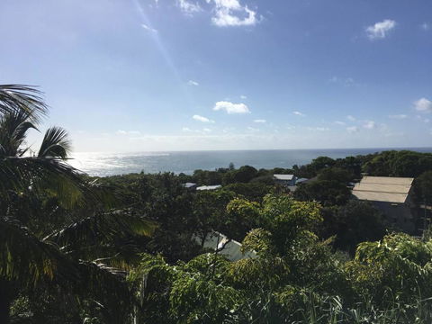 Cylinder Palms - Accommodation ACT 2