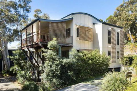 Absolute - Accommodation ACT 0