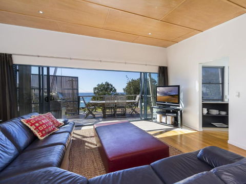 Saltwater Unit 1 - Accommodation ACT 6