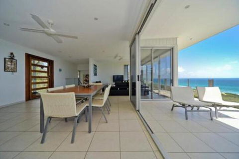 Oceanside 3 Bedrooms - Accommodation ACT 0