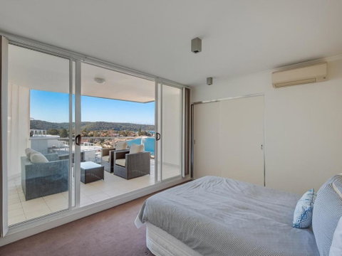 Penthouse 707 4 Bedroom Oceanview Penthouse - Accommodation ACT 3