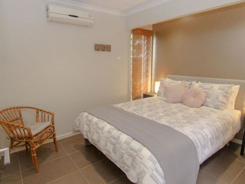 Two Sands Town House - Accommodation ACT 4