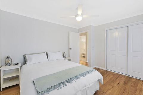 By The Bay Hideaway - Accommodation ACT 5