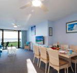 4 Harbourside 3 7 Soldiers Point Road ground floor on the waterfront - Accommodation ACT