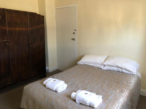 Commercial Hotel Morgan - Accommodation ACT 2