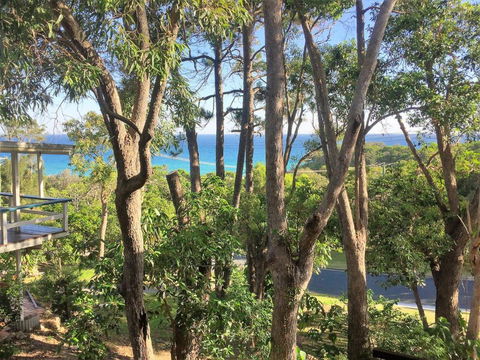 Moonshine Beach Shack - Accommodation ACT 6