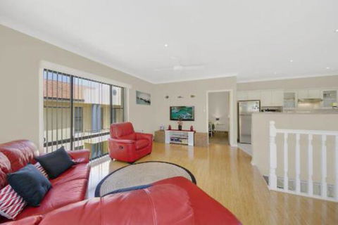 Seychells Toowoon Bay - Accommodation ACT 4