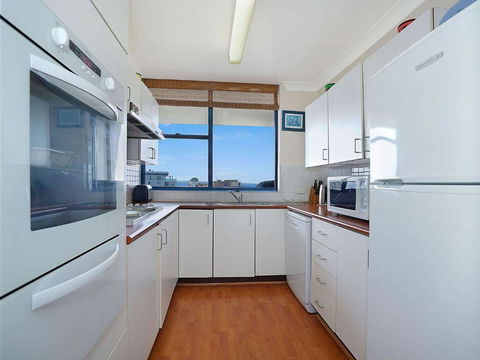St Tropez Unit 39 The Entrance NSW - Accommodation ACT 5