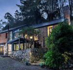 The Stone on the Hill 3 bedroom house