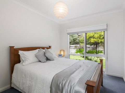 NICHE On NOBLE Ever Changing Vista - Accommodation ACT 4