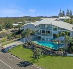 Beachside luxury Sunrise Beach - Accommodation ACT