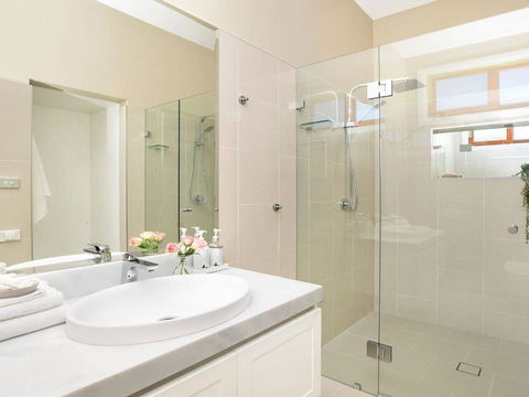 Advilla Stylish Charming & Central Location - Accommodation ACT 6